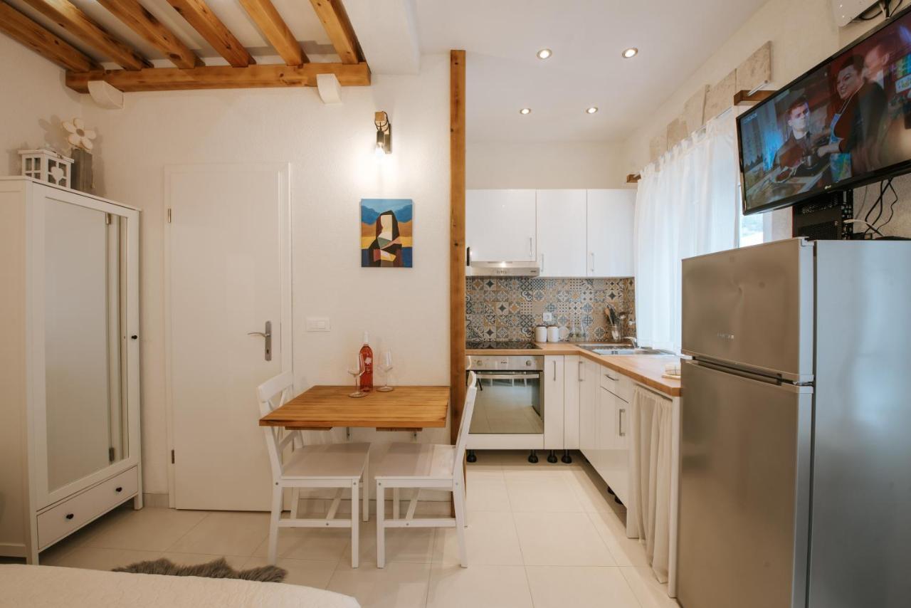 Appartamento House Cicibela Baška Voda Esterno foto