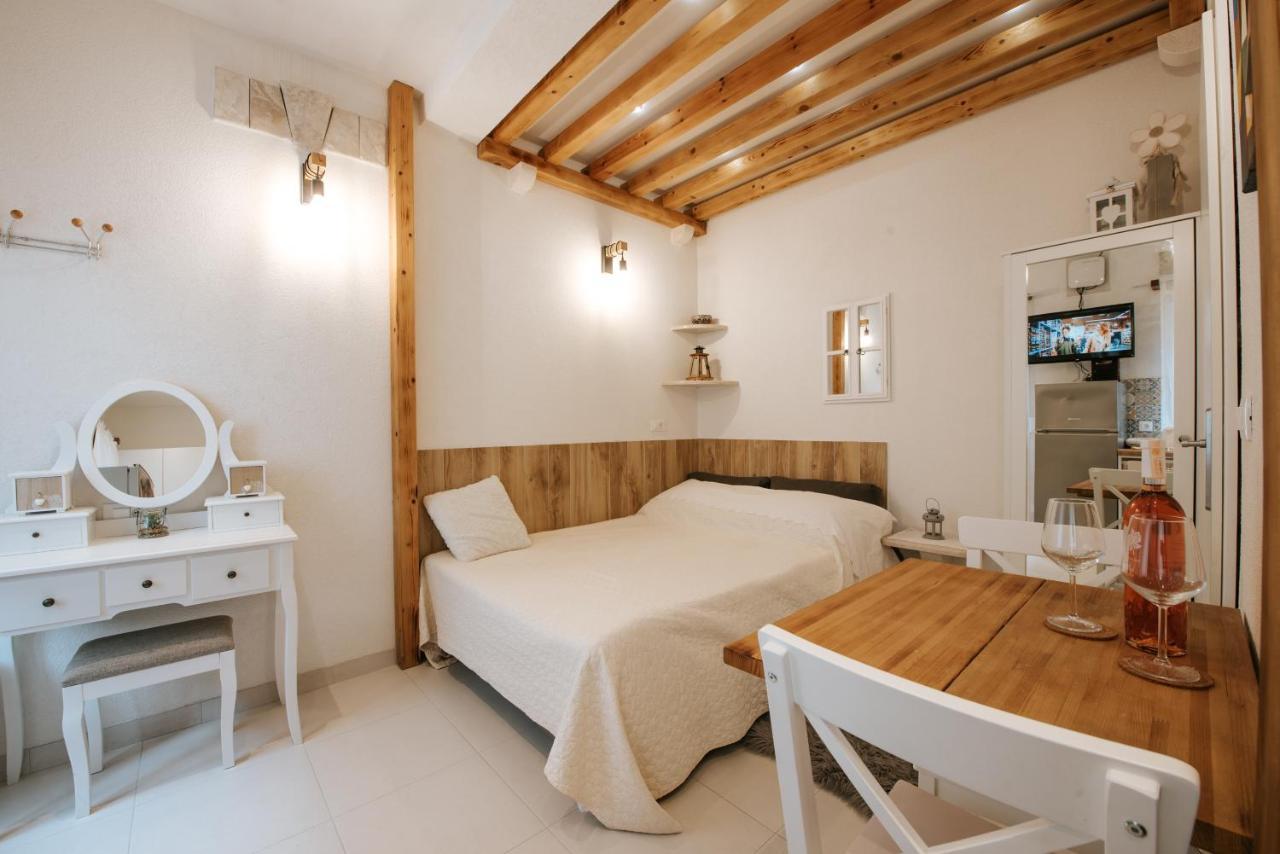Appartamento House Cicibela Baška Voda Esterno foto